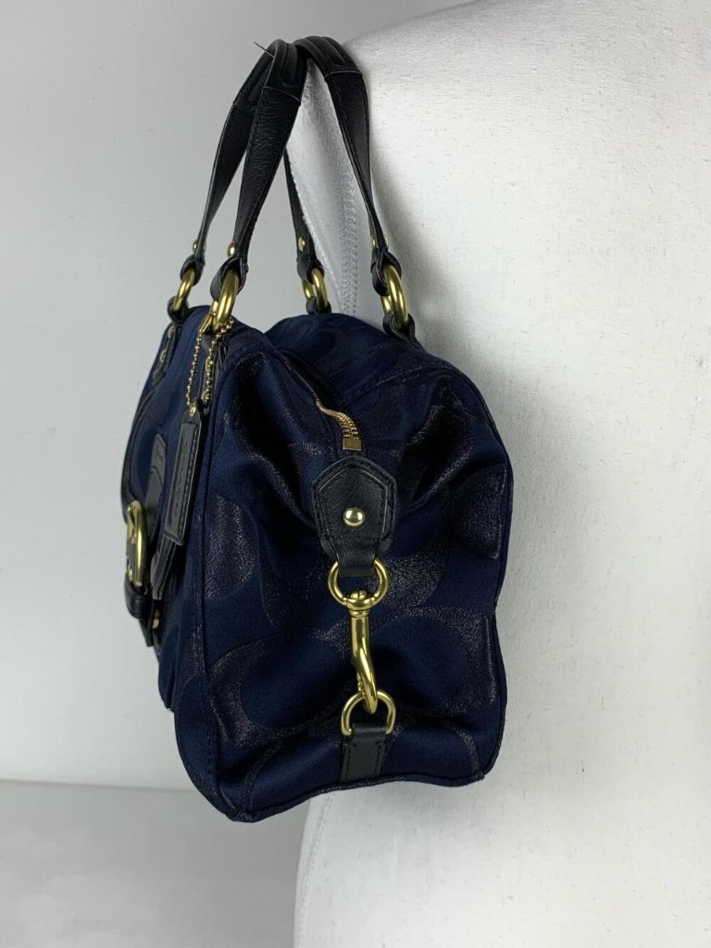 Coach Navy Blue Signature Handbag with Gold Hardware - Stylish & Luxe Accessory - Picture 4 of 8